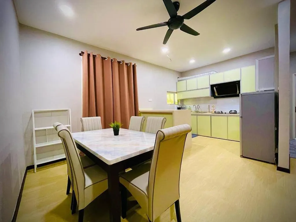 Nurhumaira Homestay Pantai Cenang  Pantai Cenang (Langkawi)